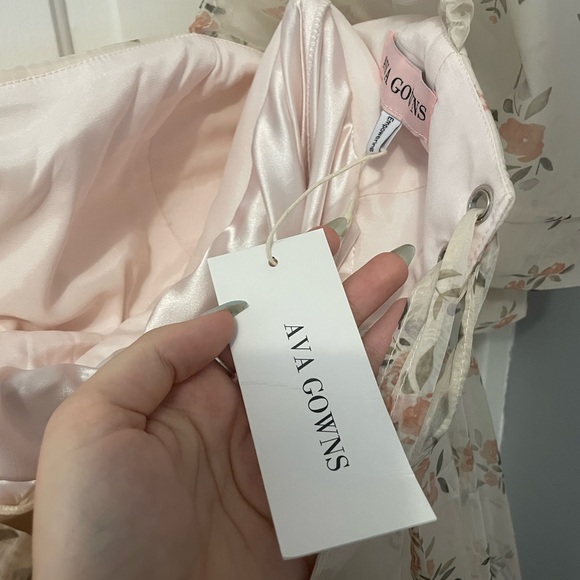 Ava Gowns Cottagecore Dress - Brand new, never worn, absolutely stunning! - Picture 7 of 9